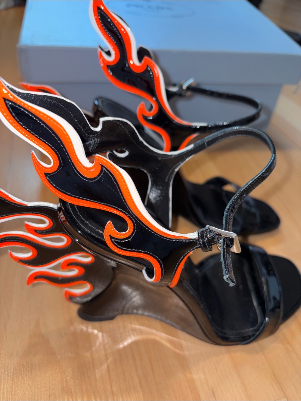 Prada Black Patent Leather Sandals with Red and White Flame Accents - Picture 8 of 10
